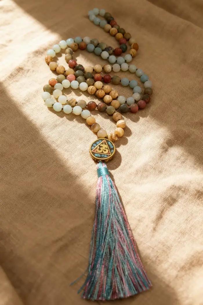Bracelets bouddhistes à pampilles, Amazonites naturelles, jaspe Picasso, image de Jaspers, perles mates nouées à la main, bijoux de perles de prière 108