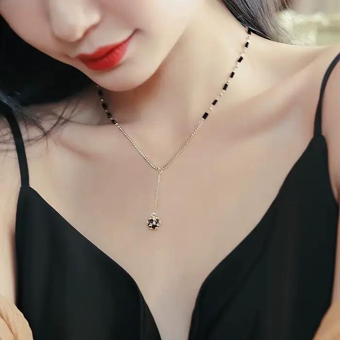2025 nouveaux bijoux pour femmes mystérieux Sexy noir cristal Zircon boule pendentif collier fête luxe collier filles accessoires