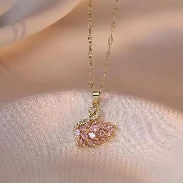 Collier avec pendentif cygne rose en cristal pour femmes, exquis, de luxe, couleur or, en acier inoxydable, bijoux coréens, Colorfast, nouvelle collection