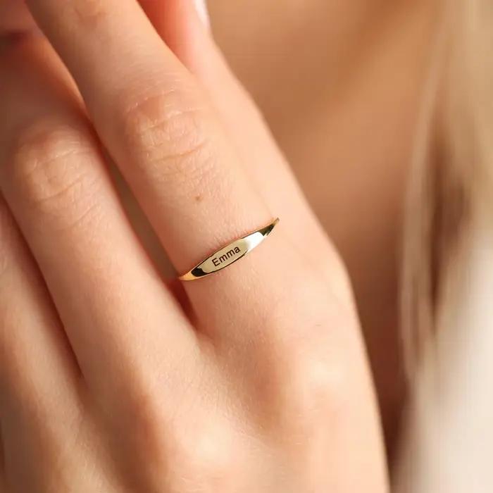 Cazador – bagues avec nom personnalisé pour femmes, en acier inoxydable, couleur or, numéro de Date personnalisé, bague gravée, bijoux, cadeau de saint valentin