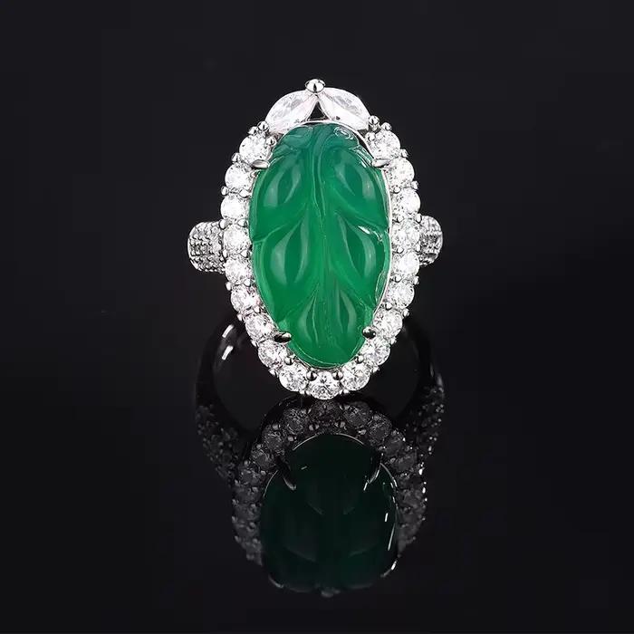 Bijoux de Cuir oral elu Élégants et Verts pour Femme, Bague et Boucle d'Oreille Réglables, Parfait pour les Occasions Spéciales et Cadeaux