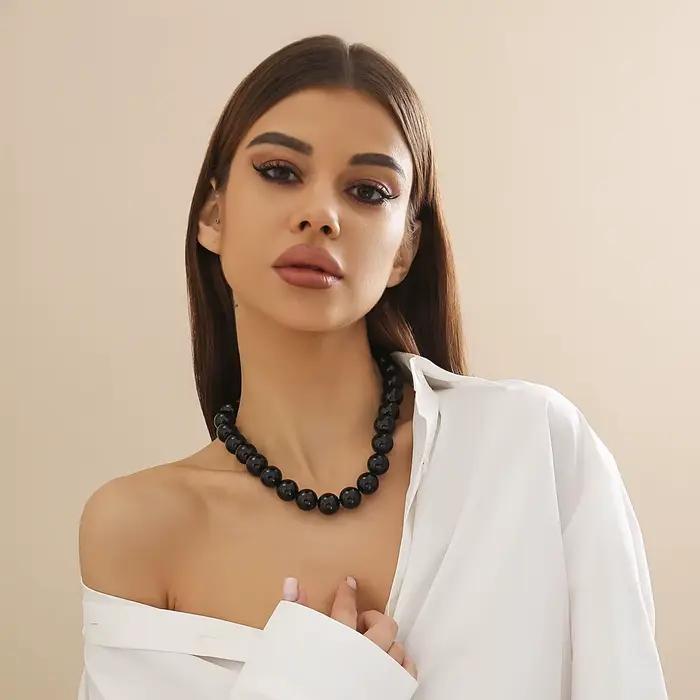 Lacteo Kpop mode grand lisse noir rouge perles rondes chaîne collier femmes unisexe acrylique tour de cou bijoux sur le collier nouveau