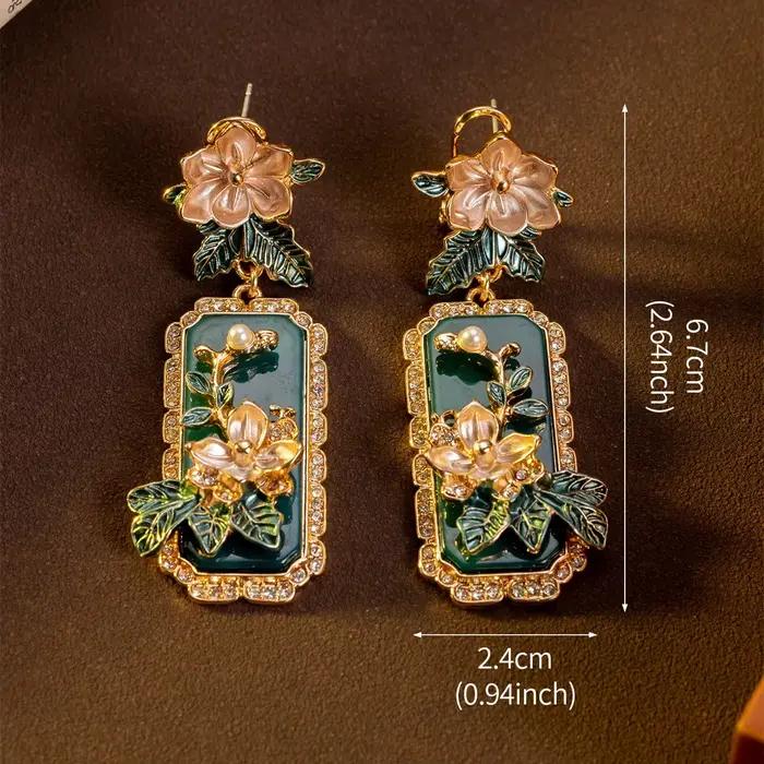 Clous d'oreilles longs exagérés, Style Court Vintage, sculpture en Relief lourd, bijoux ethniques chinois d'âge moyen, accessoires