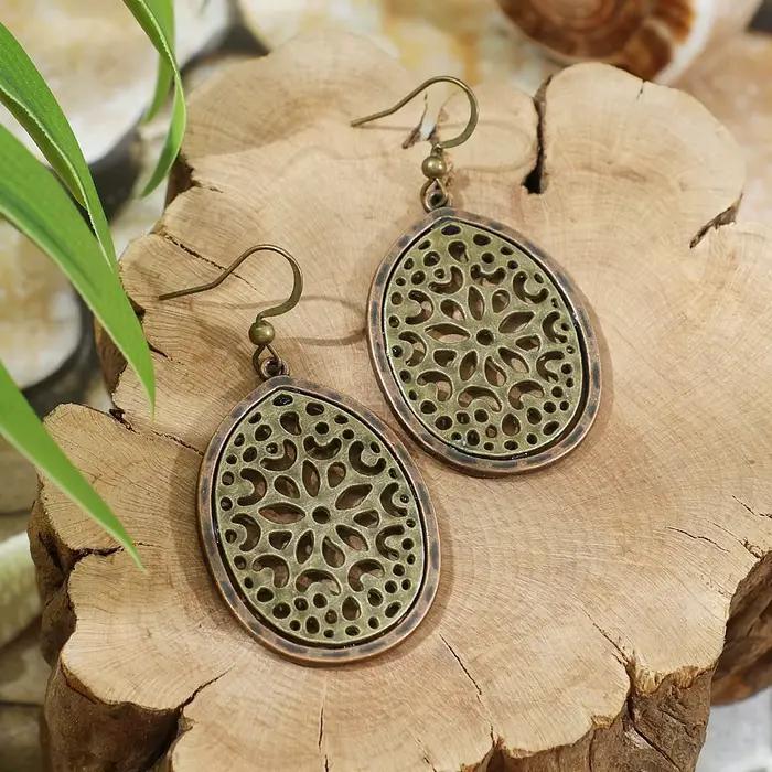 Boucles d'oreilles pendantes vintage bohèmes géométriques marron pour femme, bijoux ethniques tendance avec fleurs et pampilles en forme de goutte d'eau