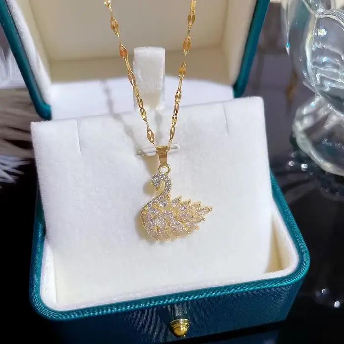 Collier avec pendentif cygne rose en cristal pour femmes, exquis, de luxe, couleur or, en acier inoxydable, bijoux coréens, Colorfast, nouvelle collection