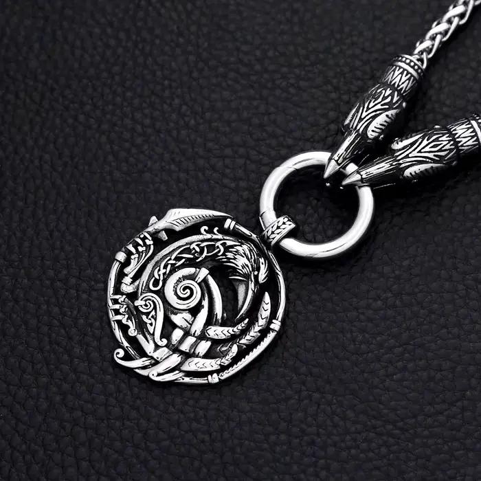 Collier pendentif corbeau Odin nordique, collier corbeau viking, amulette animale en acier inoxydable, bijoux de mode pour motards, cadeaux pour hommes et femmes