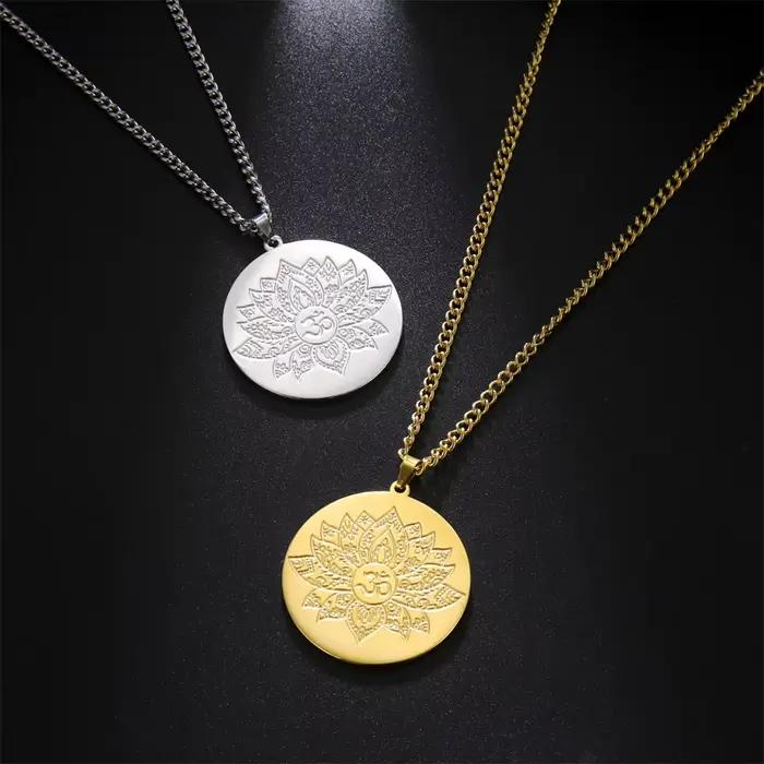 EUEAVAN Collier Pendentif Fleur de Lotus Om Vintage, Colliers Bouddhistes Hindous Aum Ohm, Amulette Porte-Bonheur, Bijoux de Mode pour Hommes