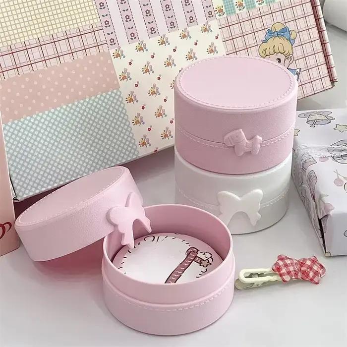 Boîte de rangement ronde INS Macaron Bow pour filles, épingles à cheveux de bijoux Kawaii, boîte anti-poussière, voyage portable, petit, personnalisé, mignon, 1 pièce