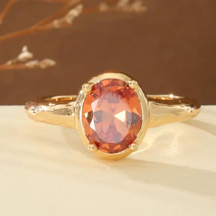 Bague minimaliste en cuivre martelé avec gemme artificielle ovale sertie pour femme, idéale pour le quotidien et les rendez-vous