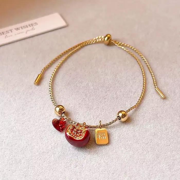 Bracelet pendentif grenade rouge vintage en cristal exquis réglable pour femmes et filles occasions spéciales bijoux de qualité