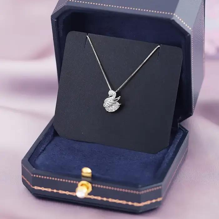 Collier pendentif petit cygne incrusté de diamants, personnalisé, à la mode, pour fête de mariage, clavicule pour dames, bijoux de vacances, cadeau