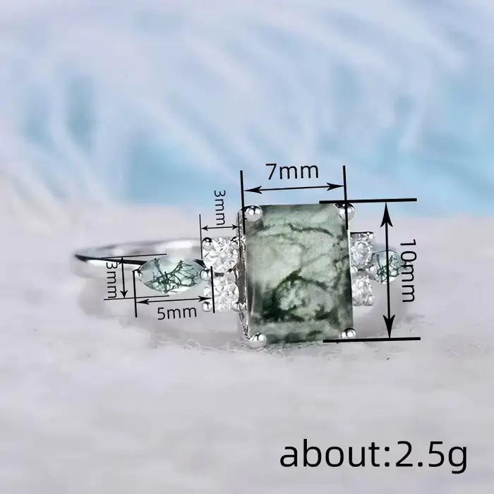 Huitan – bague verte Vintage pour femmes, bijoux de fête rétro, bijoux en zircone cubique brillante, accessoires portables au quotidien pour femmes