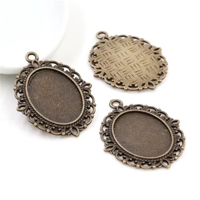 10pcs 18x25mm Intérieure Taille 8 Couleurs Vintage Style Camée Cabochon Réglage de Base Pendentif collier conclusions