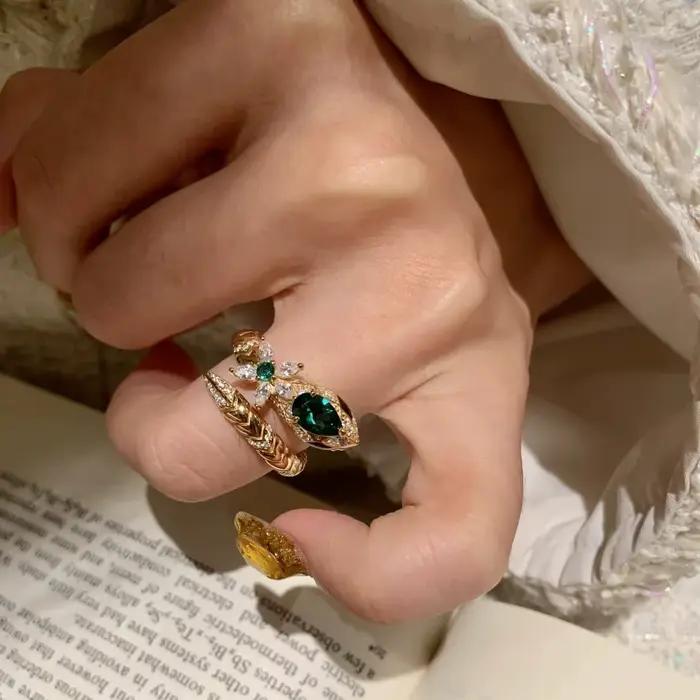 Foydjew – bijoux Vintage, Design serpent, bagues de couleur or incrustées de Zircon vert, anneau ouvert réglable pour femmes