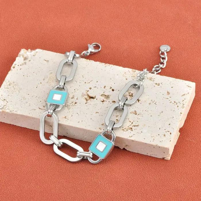 JeeMango – Bracelet à maillons en acier inoxydable pour femmes, bijoux à la mode avec texture métallique dorée, B26004