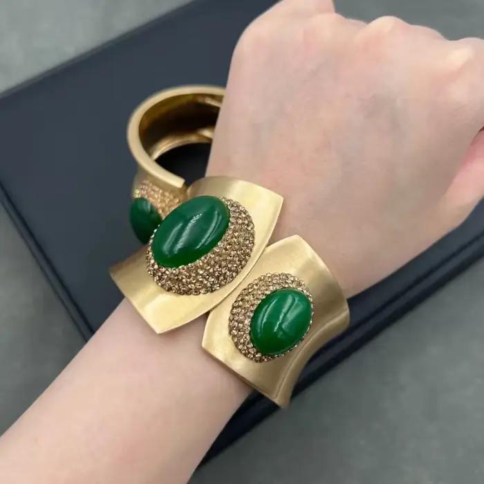 Nouveau Bracelet en Jade émeraude pour femmes strass mode personnalisé fête bijoux de mariage