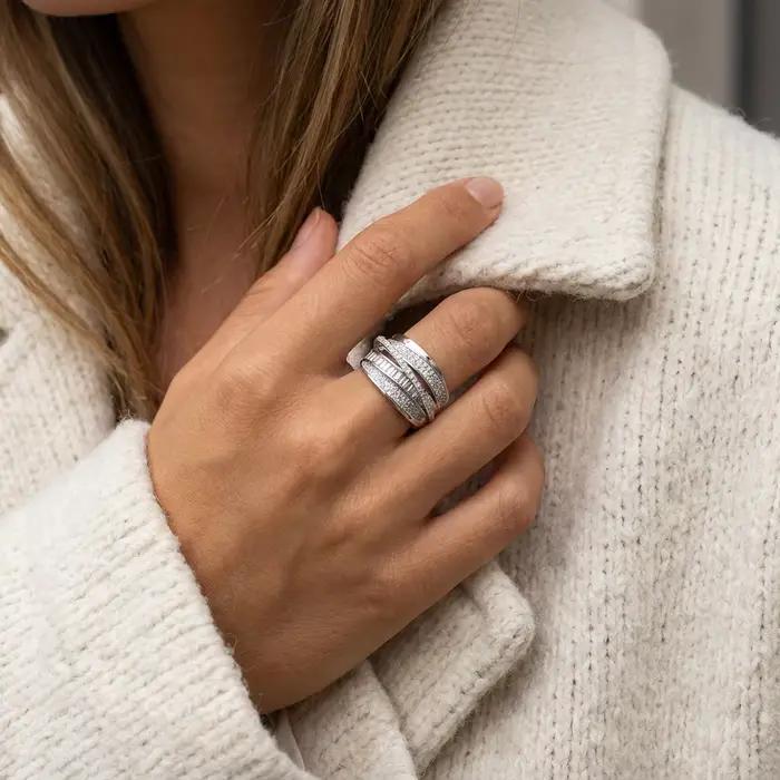 Bague créative à plusieurs niveaux en forme d'orbite céleste pour femmes, avec strass brillants, inspirée de la galaxie, accessoires de bijoux empilables