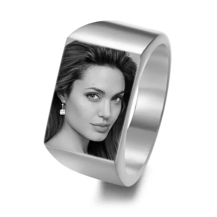 Anneaux pour femmes personnalisé gravé Photo nom mots Rectangle anneaux pour hommes cadeaux Anillos Mujer Anel bijoux en acier inoxydable