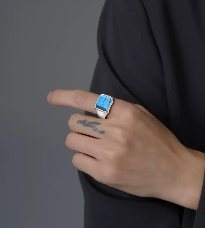 VQYSKO 2025 bague créative Unique en acier inoxydable, Simple et à la mode, bague polyvalente sertie de diamants carrés de 13MM