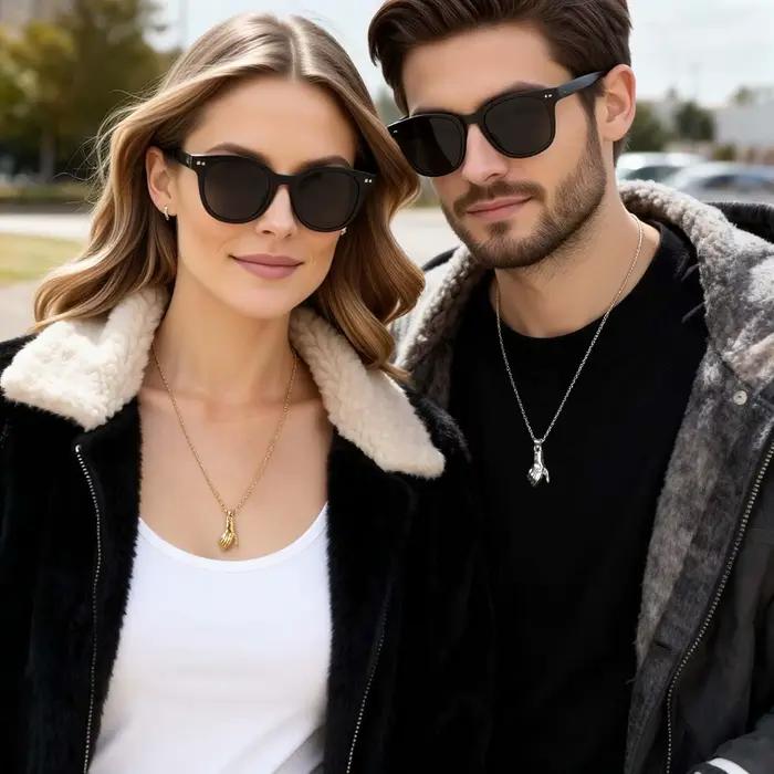 Ensemble Unique de collier d'attraction magnétique pour Couple, pendentif à main pour femmes et hommes, cadeau de saint valentin