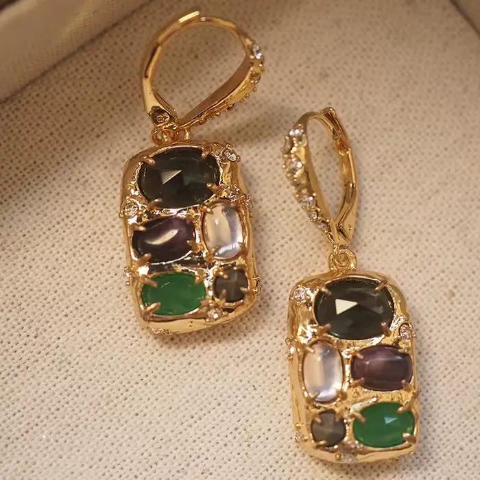 Boucles d'oreilles fines originales Alexis B Buckle avec logo AB, plaqué or 18 carats, améthyste/émeraude/agate, pendantes, luxe, cadeaux pour femmes, bijoux