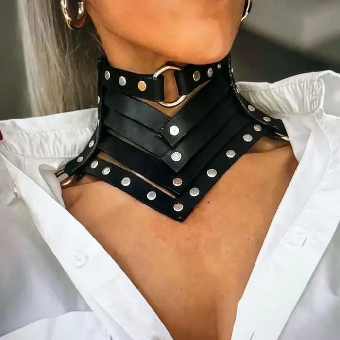 Noir Sexy à la mode Rock gothique collier colliers bijoux gothique en cuir ceinture Rivets Harajuku Punk collier ras du cou pour les femmes cadeau