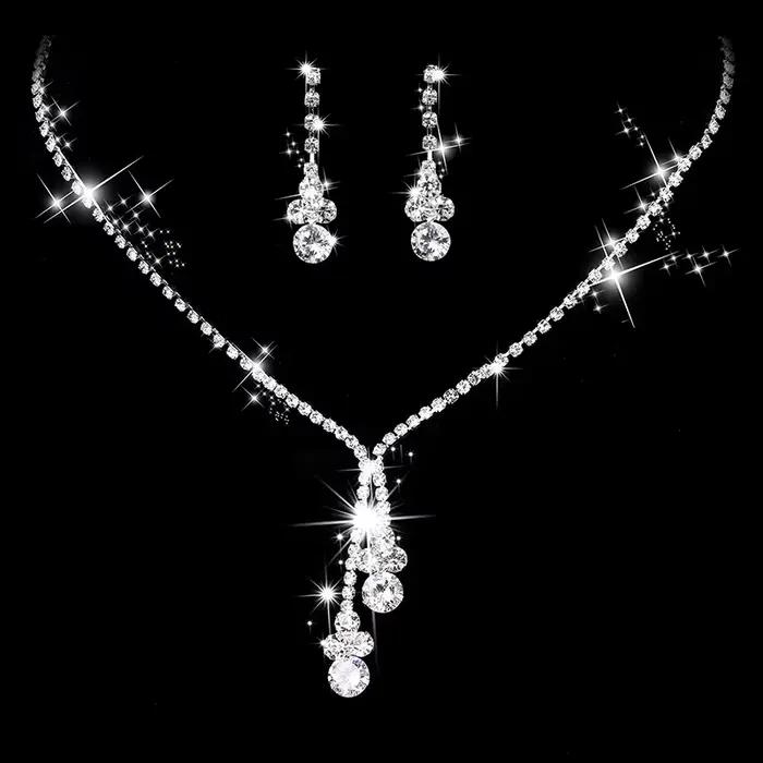 Ensemble de bijoux de mariée en cristal, classique et élégant, strass brillants, mode robe de mariée, Banquet, collier et boucles d'oreilles pour femmes