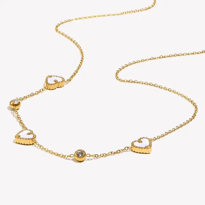 E.B.belle – Bracelet rond en forme de cœur à trois coquillages, collier en acier inoxydable pour femmes, bijoux plaqués or 18 carats