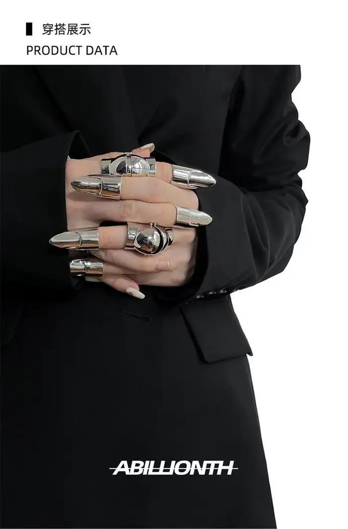 Conception de bague en argent pur avec joint de doigt d'index d'armure, bague haut de gamme et réglable pour hommes Ins