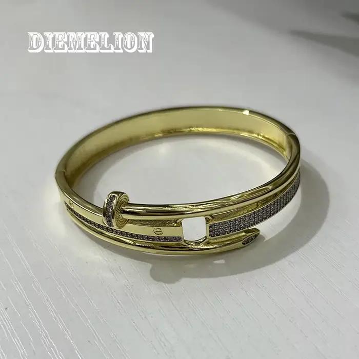 Bracelet à ongles pour femmes, offre spéciale, Bracelets bicolores populaires en Europe et aux états-unis, en Zircon scintillant, bijoux de fête