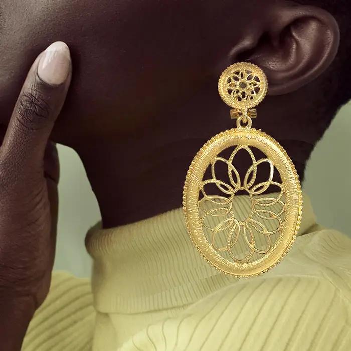 Boucles d'oreilles pendantes plaquées or 18 carats pour femmes