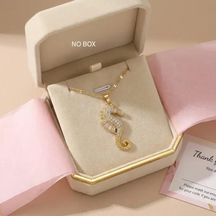Collier Petit Hippocampe - Chaîne de Clavicule Luxe Léger et Élégant - Pendentif Polyvalent Motif Animal en Acier Titane pour Femme