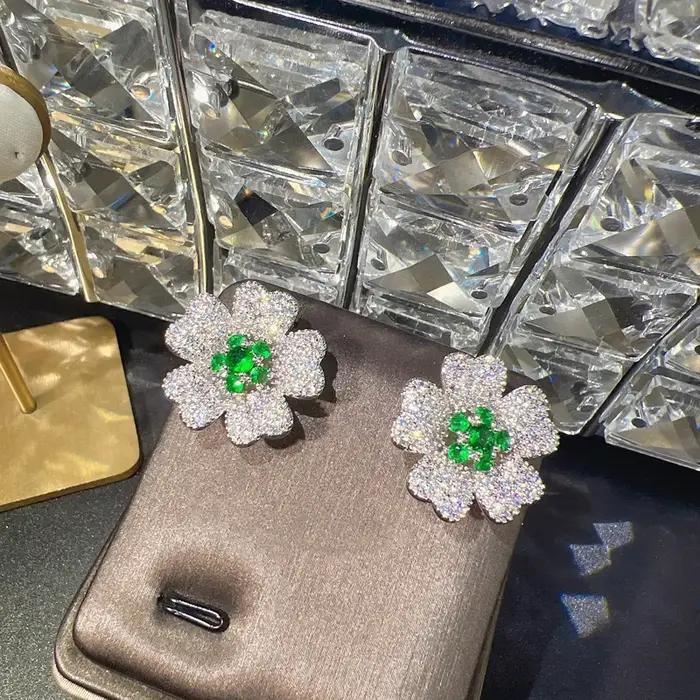 Ensemble de bijoux en zircone émeraude pour femmes
