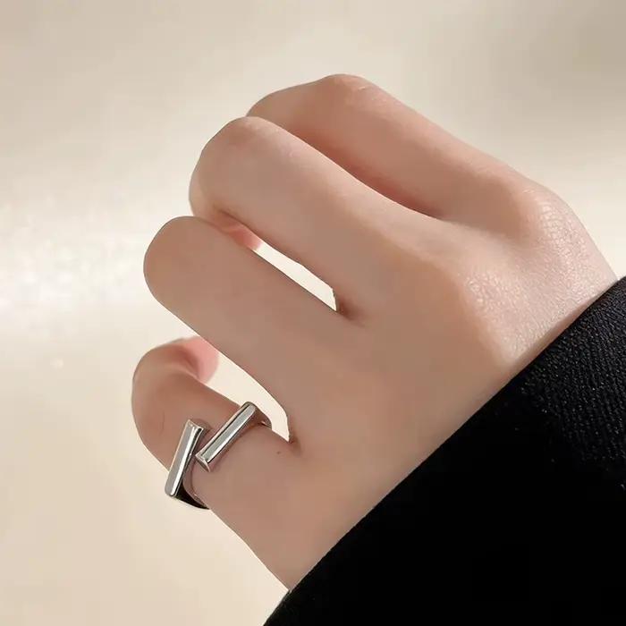 Bague géométrique double couche couleur argent pour femme