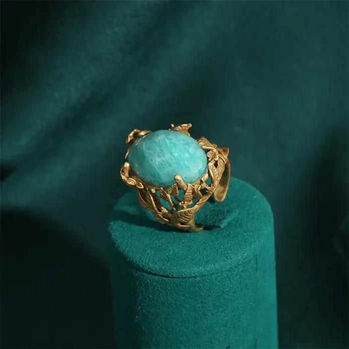 Bague émeraude vintage Nature Art | Plaqué or 18 carats et cuivre | Artisanat de réglage de la lunette