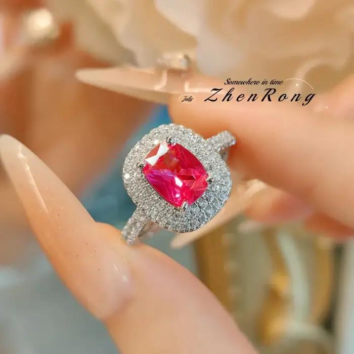 Bague en corindon rouge tendance pour femme - Diamant simulé