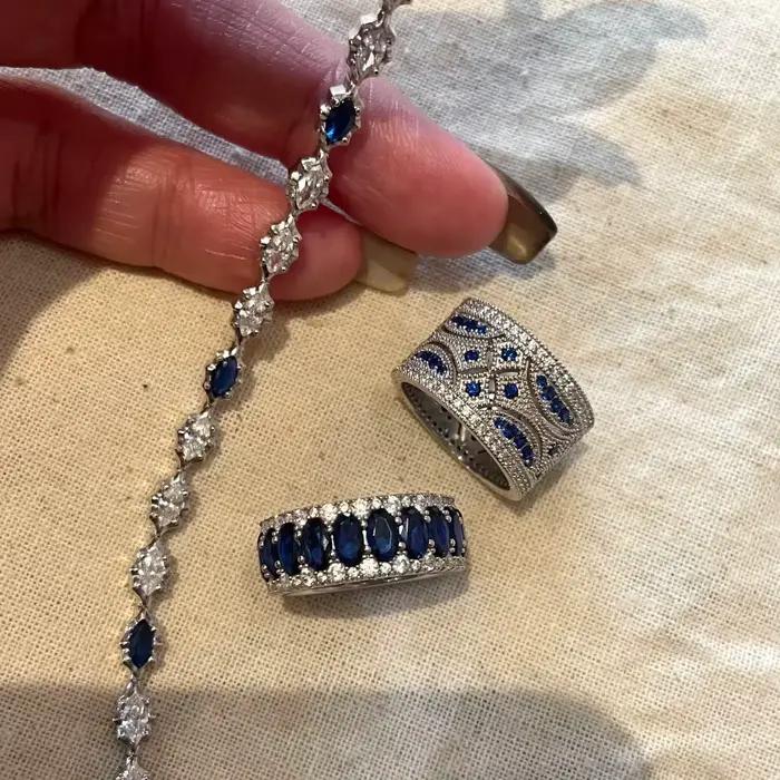 Nouveaux ensembles de bijoux bleus en diamants incrustés de haute qualité