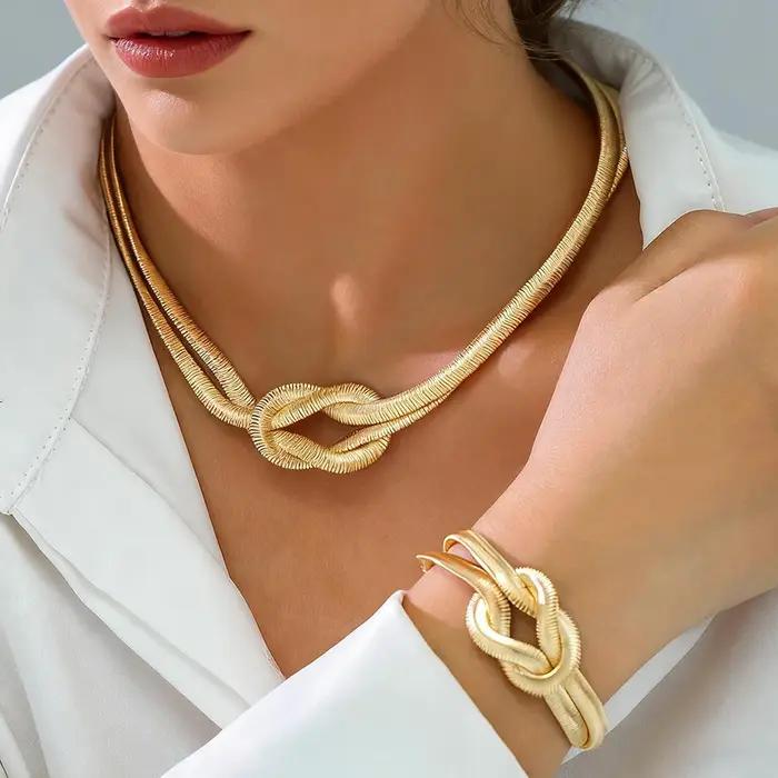 Ensemble collier et bracelet à double couche pour femmes