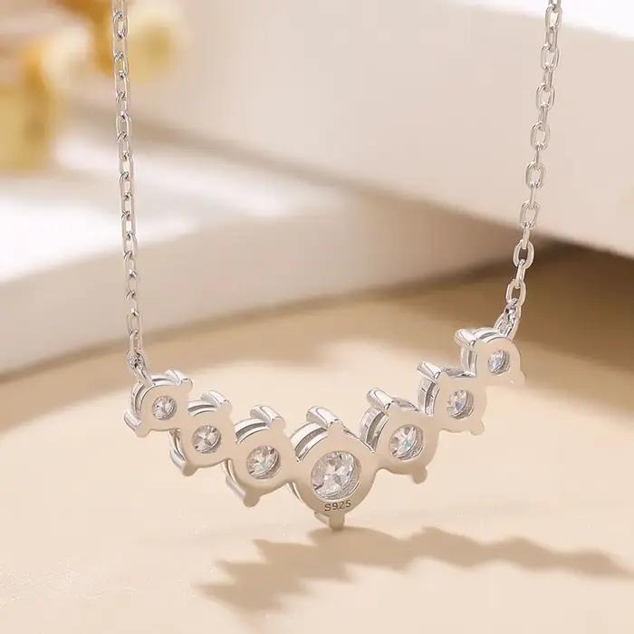 Collier sourire en argent sterling 925 avec moissanite pour femmes romantique et mignon cadeau occasion spéciale