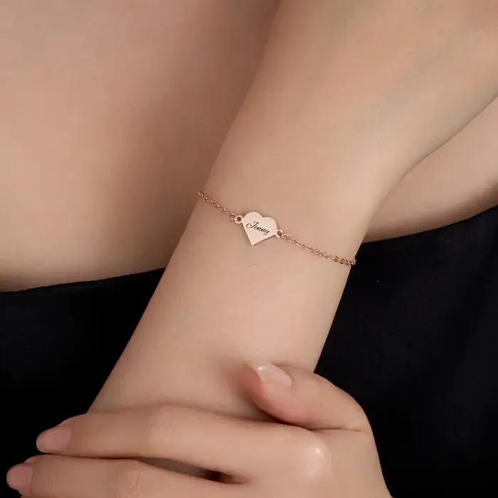 Personnaliser nom coeurs femmes Bracelet en acier inoxydable