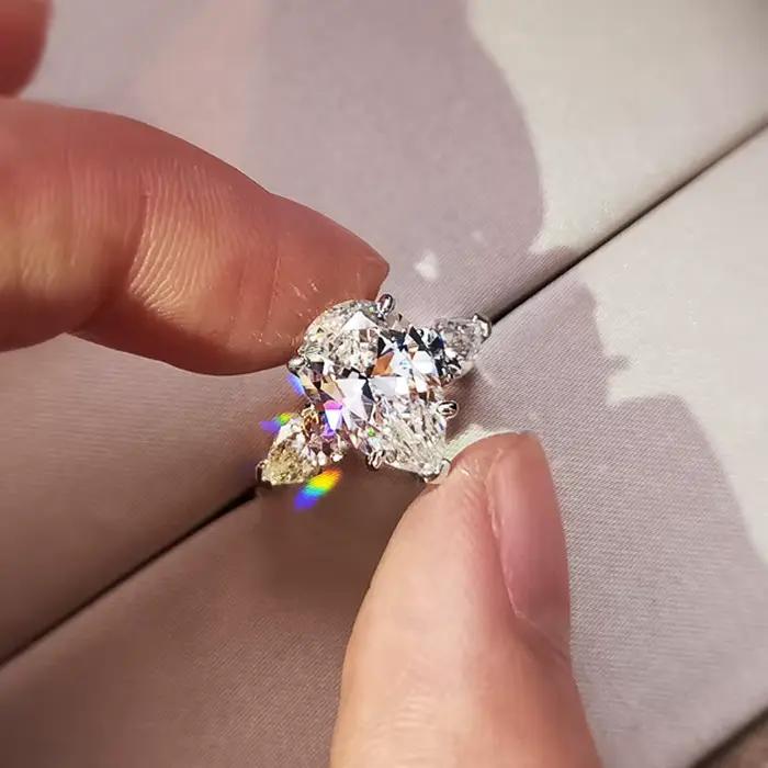 Huitan – bagues de luxe en cristal goutte d'eau CZ, bague de fiançailles pour femme, cadeau de mariage, d'anniversaire, de fête, bijoux à la mode