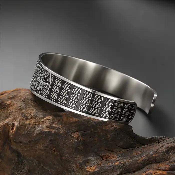 Bracelet Saint Benoît en acier inoxydable homme amulette protection catholique bijou religieux foi et sécurité occasion spéciale