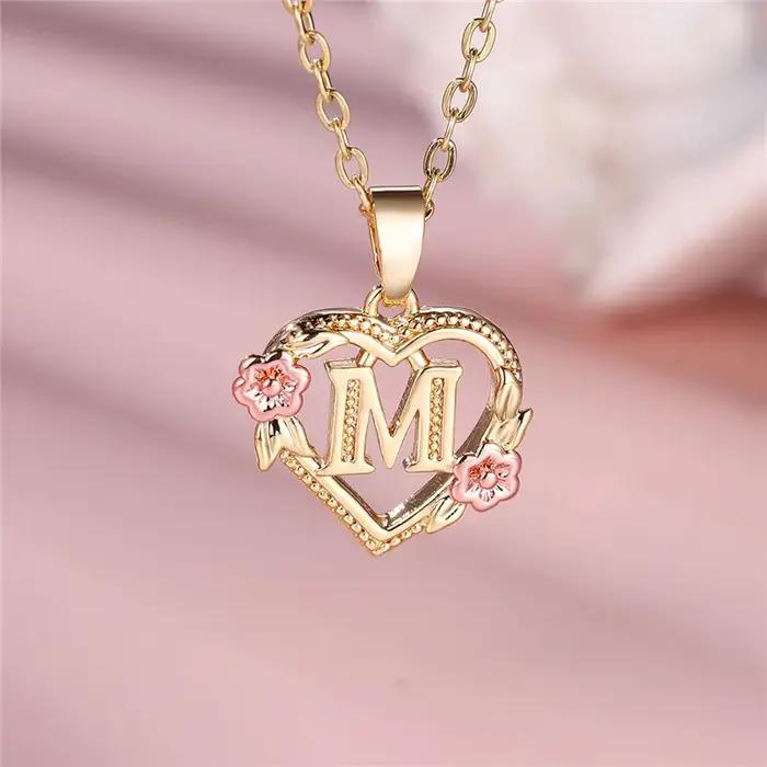 Collier pendentif fleur lettre personnalisable bijoux de mariage pour femmes romantiques occassions spéciales