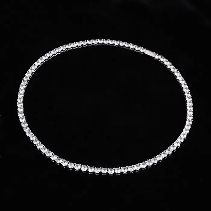 Collier en argent sterling 925 serti de zirconium blanc pour homme et femme pour occasions spéciales et tenues de soirée