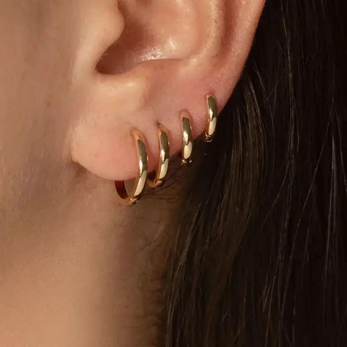 4 paires de boucles d'oreilles Huggie cerceau pour femmes en acier inoxydable hommes