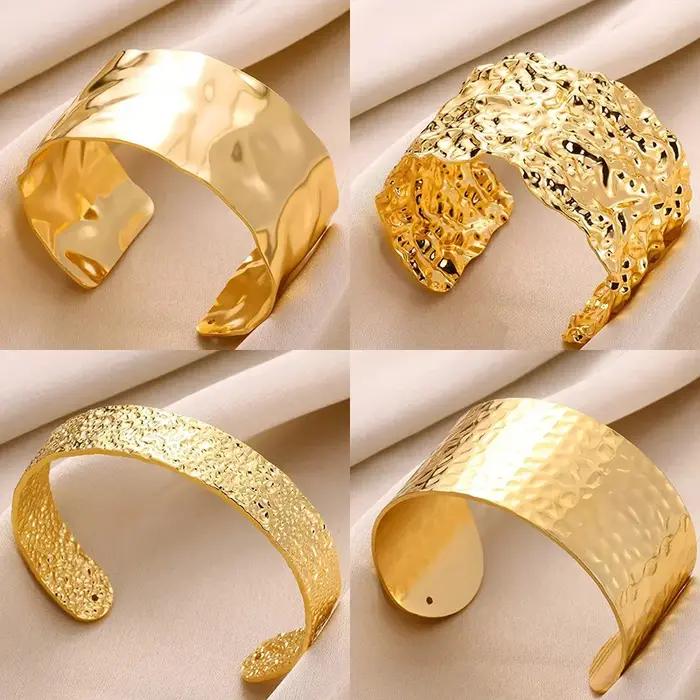 Bracelets d'ouverture à motif de bosse classique exquis pour femmes manchette couleur or acier inoxydable ornement à main cadeau occasions spéciales
