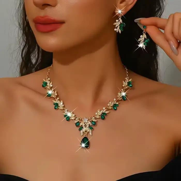 Parure de bijoux pour robe de mariée : Couronne
