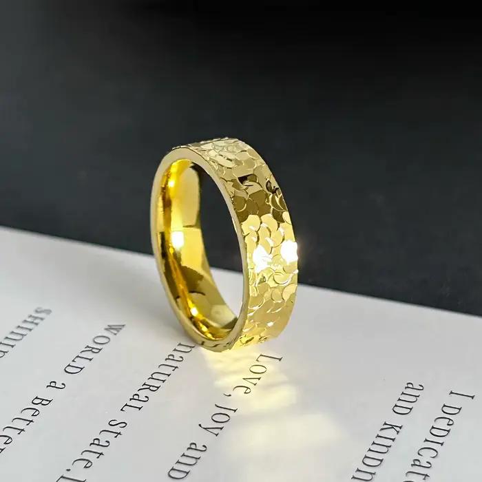 Bague Ice Ring Scintillante Charmhouse pour Femmes en Plaqué Or 24 Carats, Bague de Mariage Anti-Ternissement, Idéale pour Soirées et Cadeaux Spéciaux