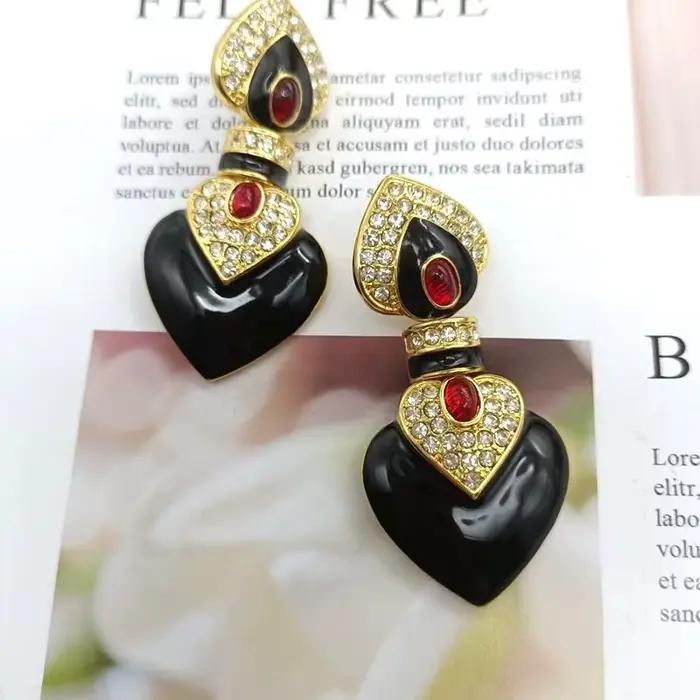 Boucles d'oreilles luxueuses plaquées or 18 carats