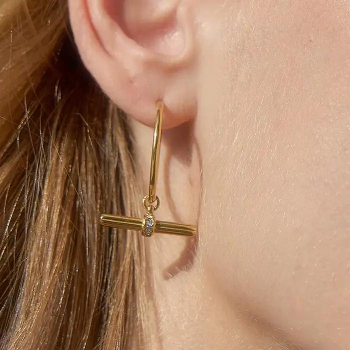Boucles d'oreilles pendantes Zora Classic Zircon T Bar pour femmes, minimalistes, plaquées or 18 carats, en acier inoxydable, bijoux détachables tendance